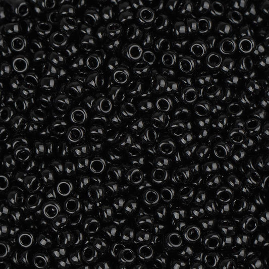 15/0 Miyuki Seed Beads #0401 Opaque Black 8.2g