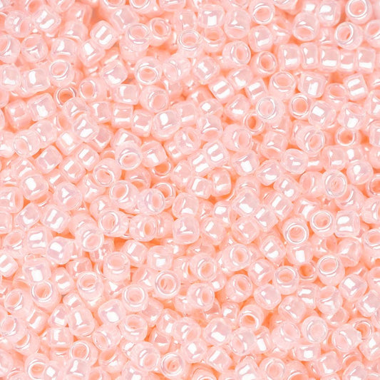 15/0 Toho Seed Beads #145 Ceylon Innocent Pink 8-9g Vial